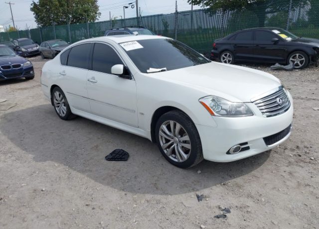 Infiniti M35