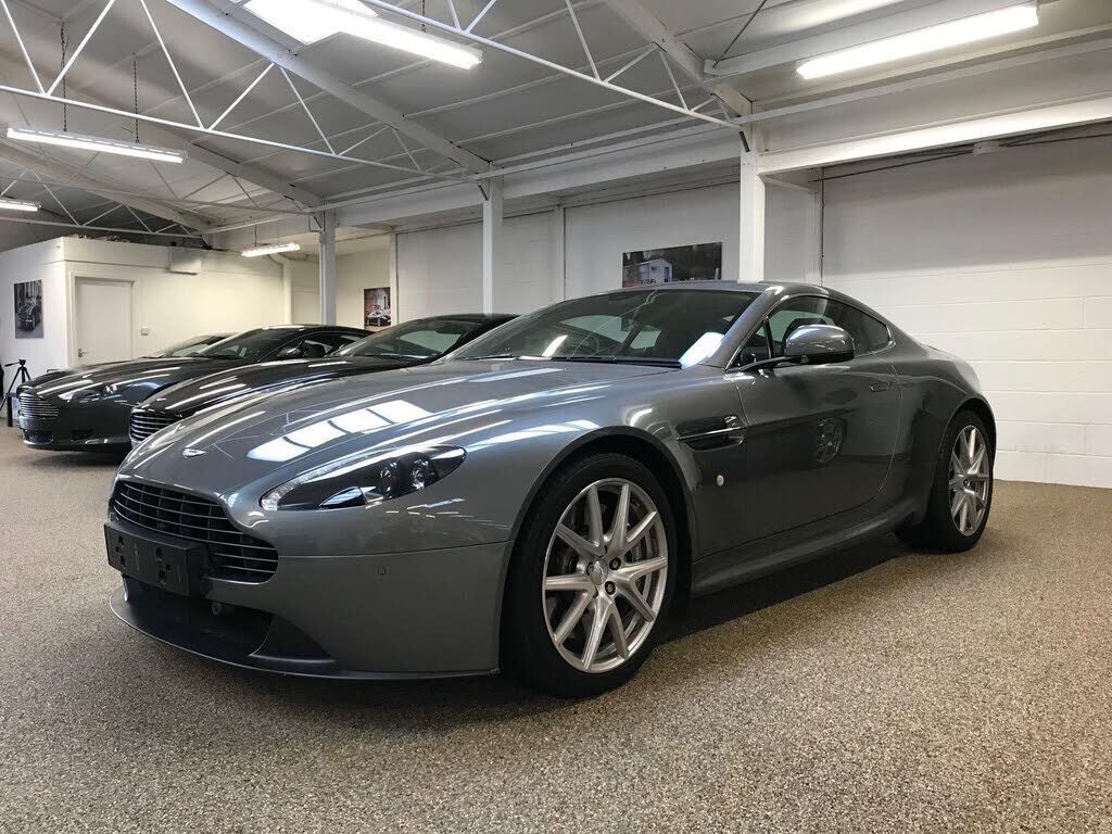 Aston Martin V8 Vantage