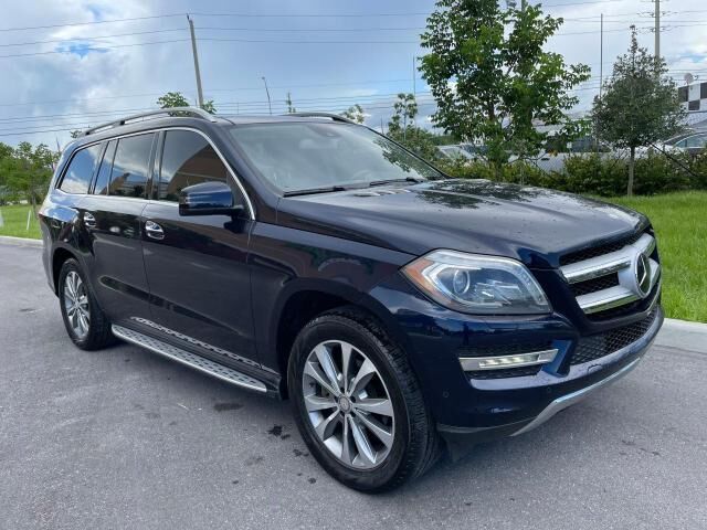 Mercedes-Benz GL-Class