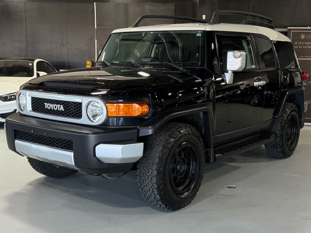 Toyota FJ Cruiser