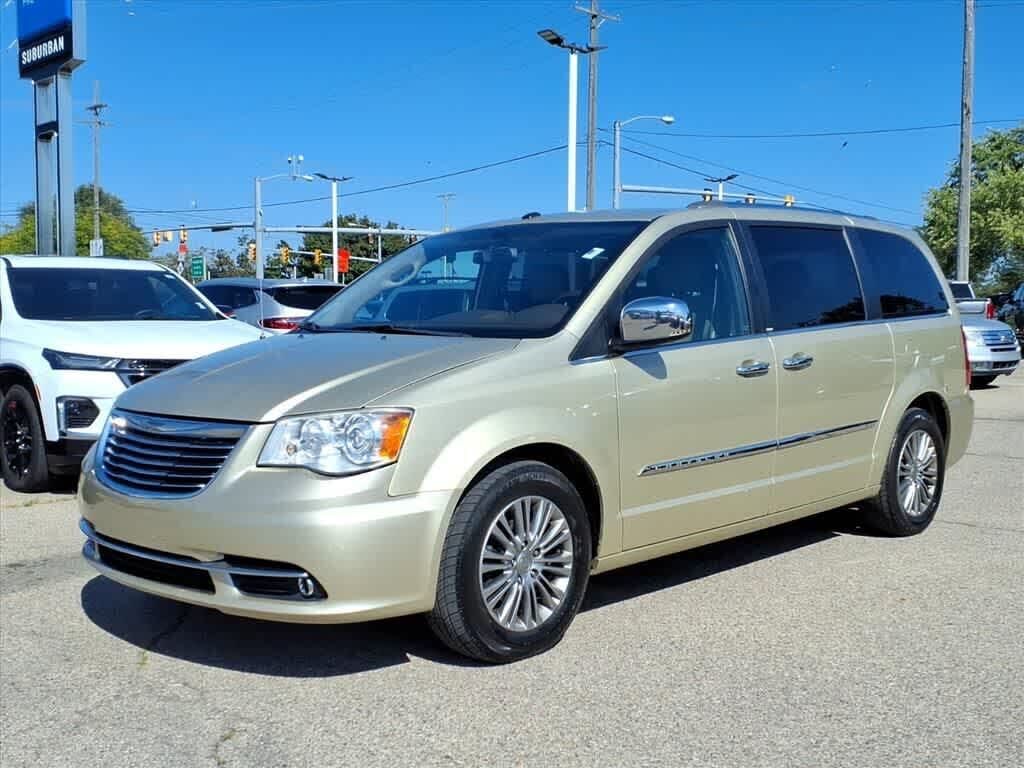 Chrysler Town and Country