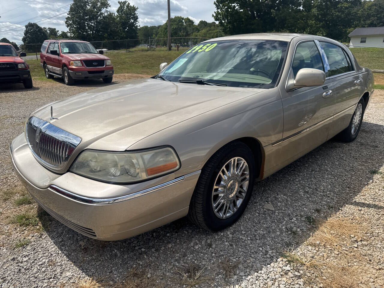 2006 LINCOLN Town Car