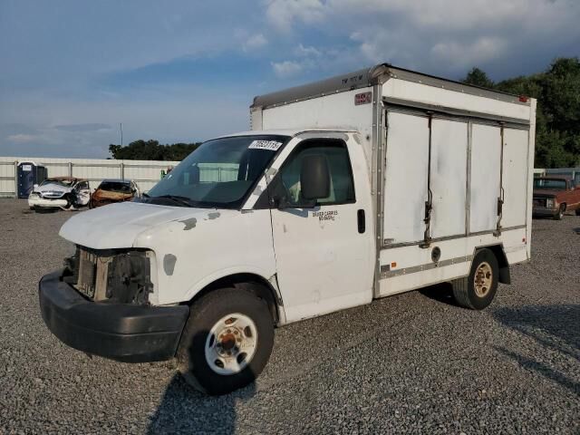 GMC Savana