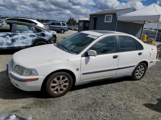 Volvo S40