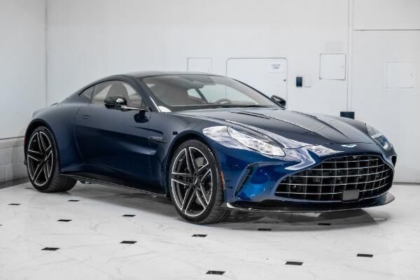2026 ASTON MARTIN Vantage