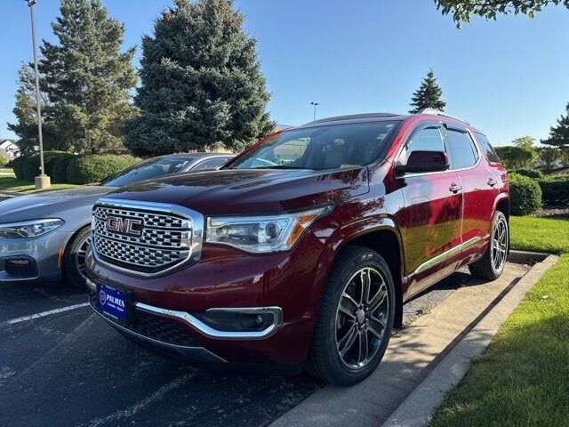 GMC Acadia