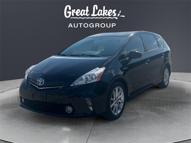 Toyota Prius V