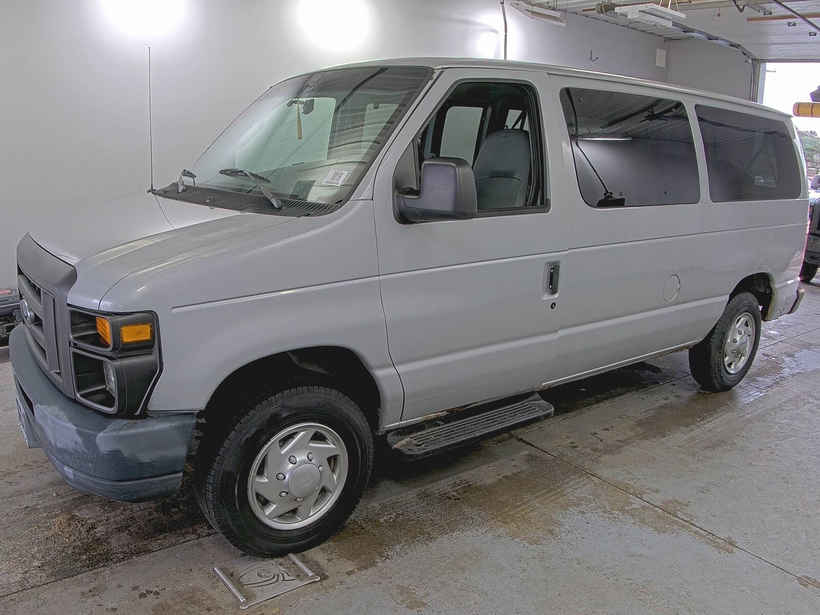 Ford E-150