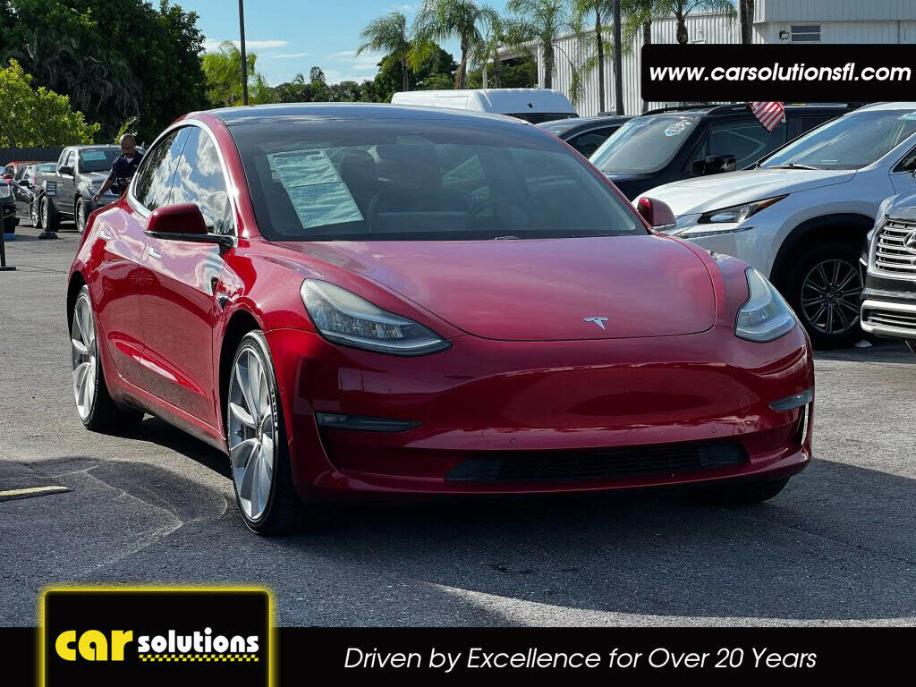 2019 TESLA Model 3