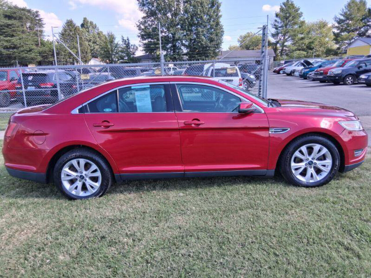 Ford Taurus