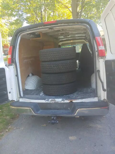 GMC Savana
