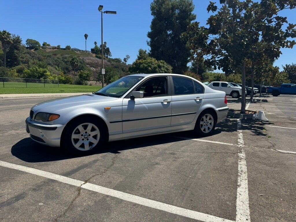 BMW 325i