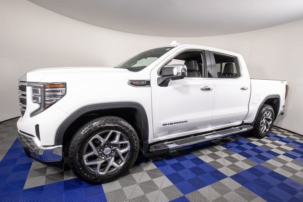 2023 GMC Sierra