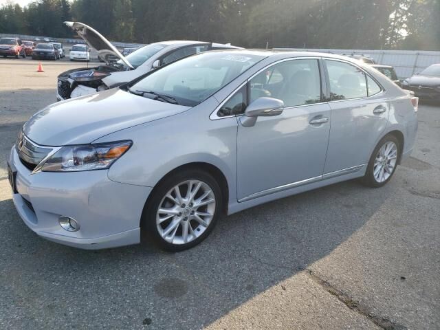 Lexus HS