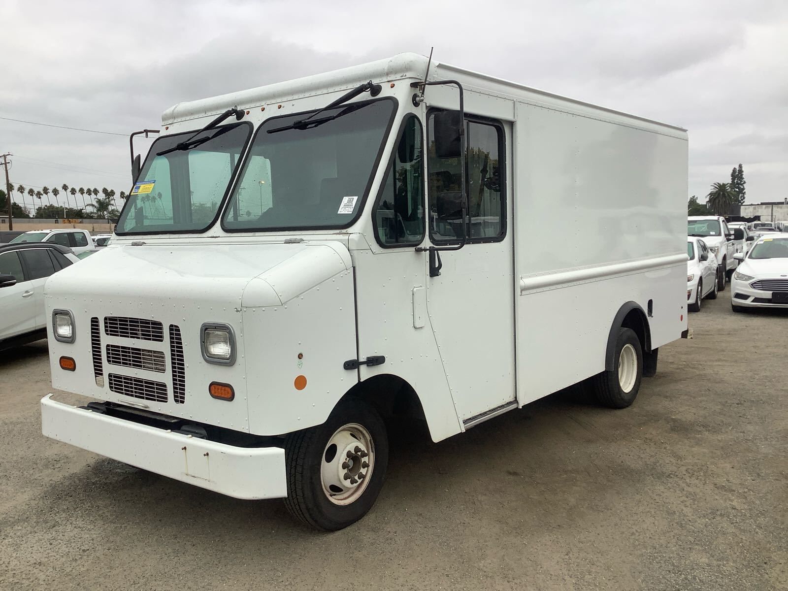 Ford E-350