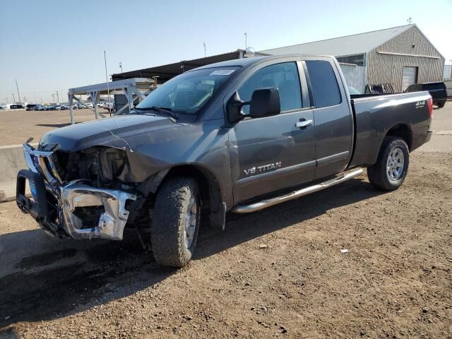 Nissan Titan