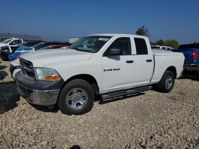2012 DODGE Ram