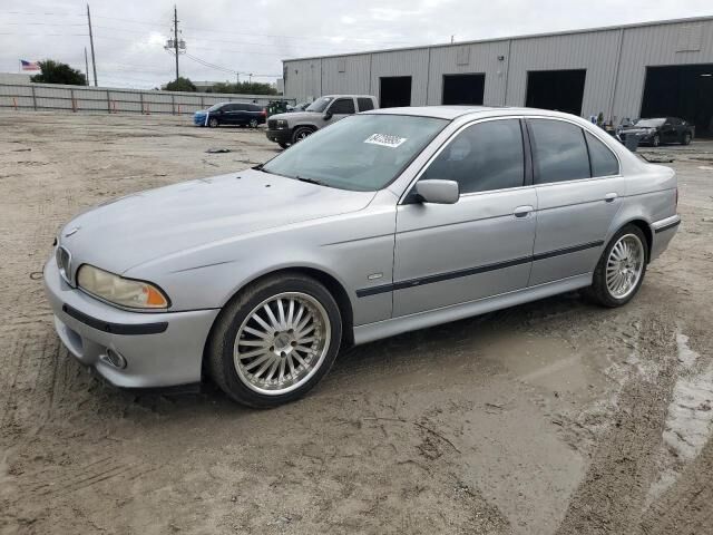 BMW 540i