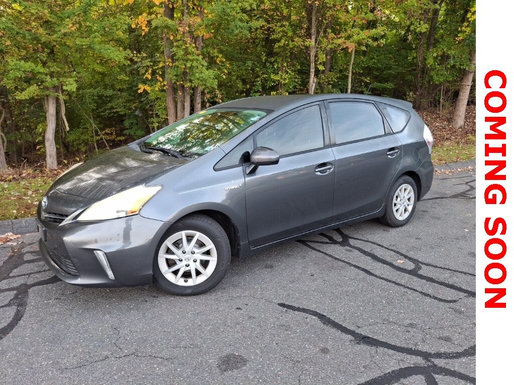 Toyota Prius V
