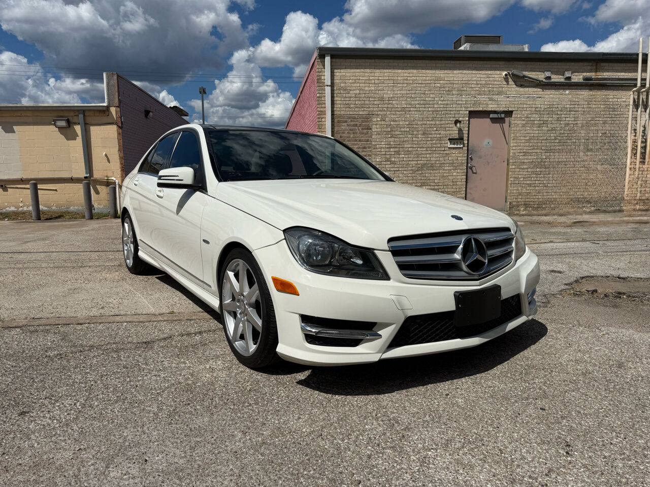 2012 MERCEDES-BENZ C-Class