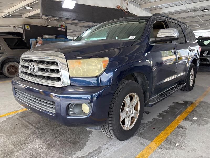 Toyota Sequoia