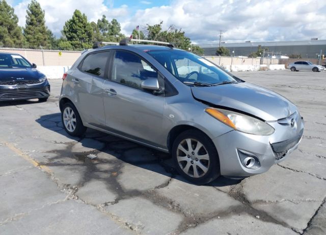 Mazda Mazda2