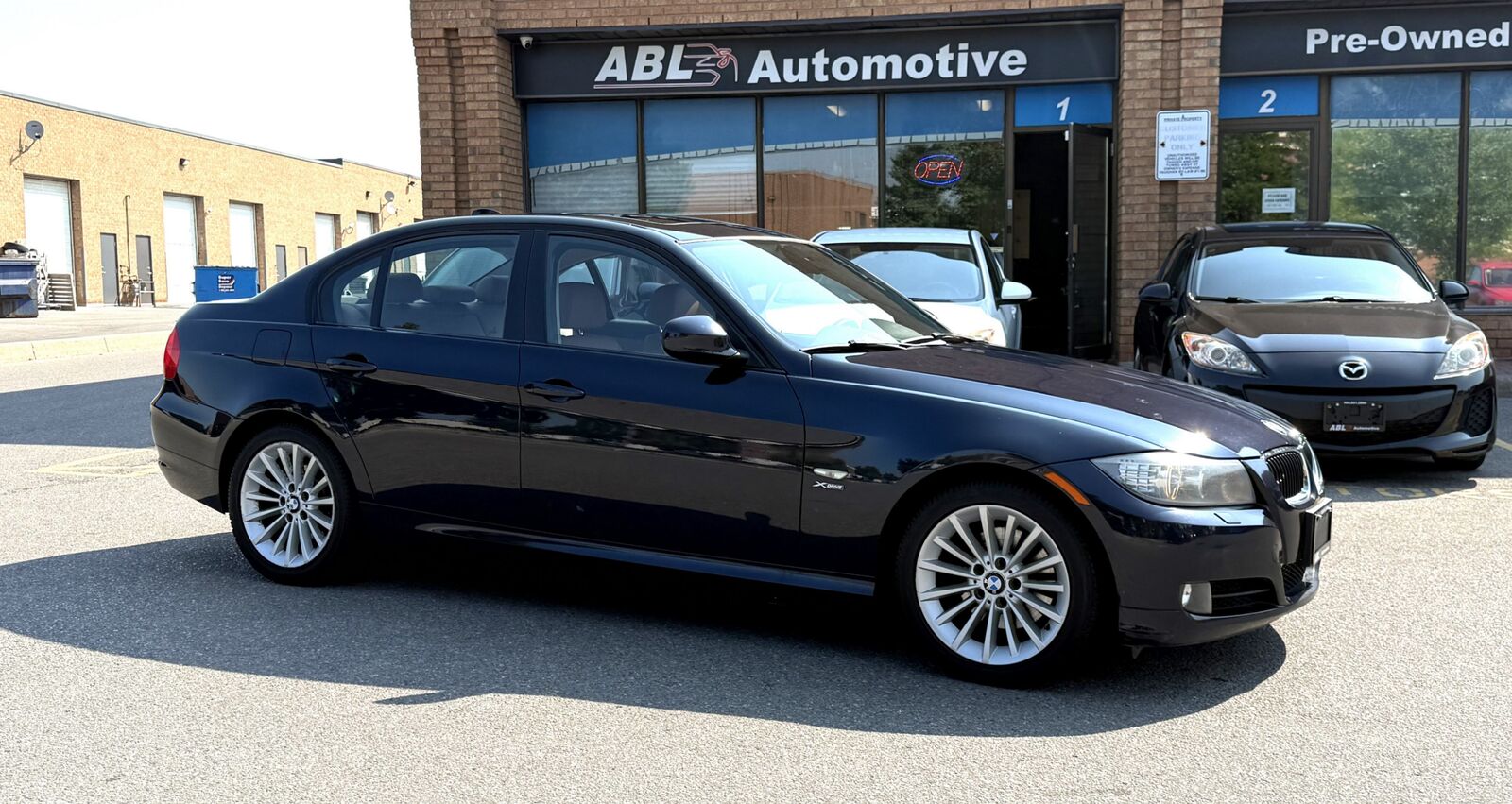 BMW 328i