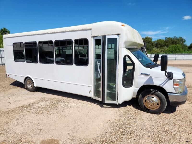 Ford E-450