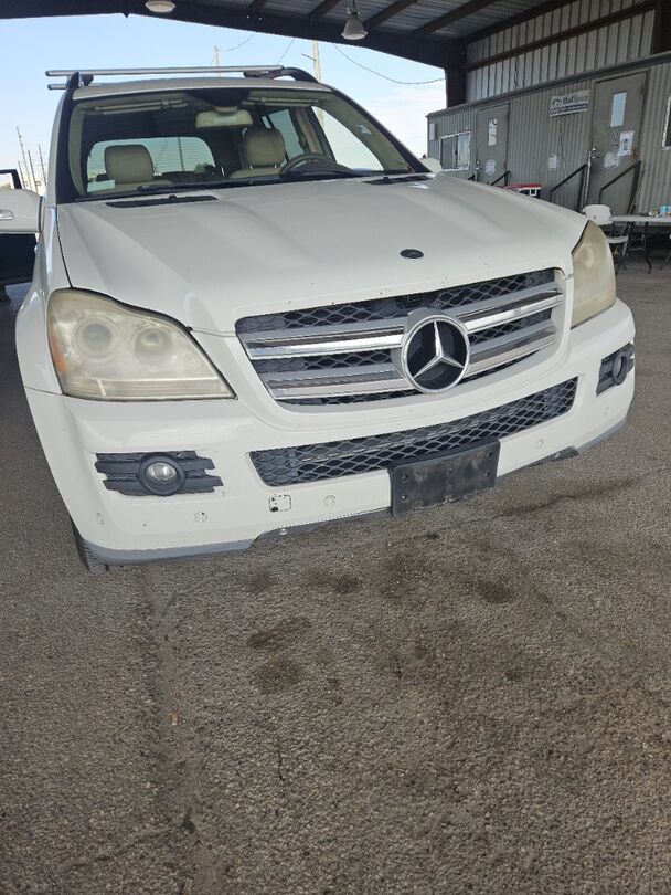 Mercedes-Benz GL-Class