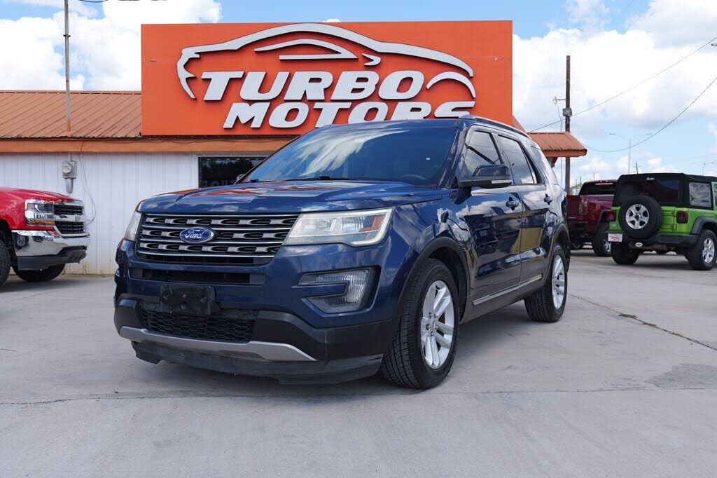 2016 FORD Explorer