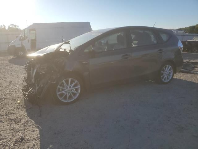 Toyota Prius V