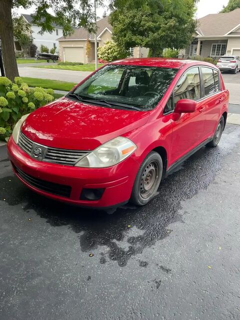 Nissan Versa