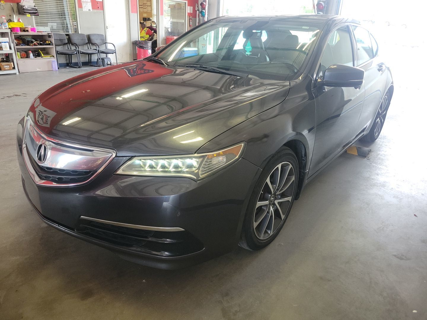 Acura TLX