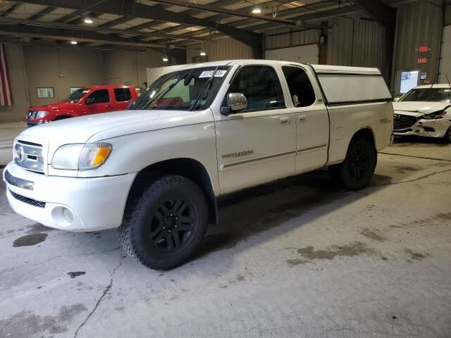 Toyota Tundra