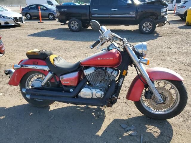 Honda VT750 (Shadow Aero)