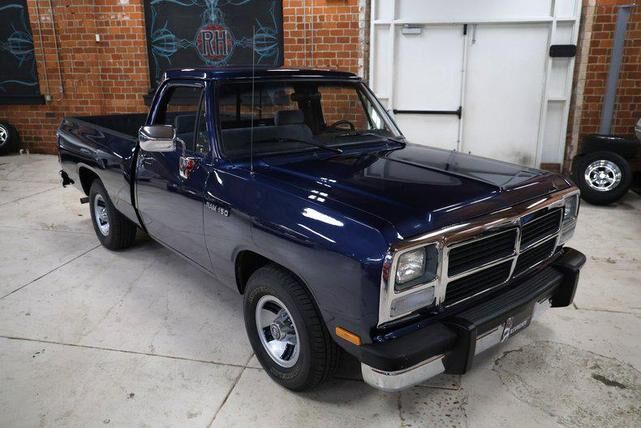 Dodge D-Series