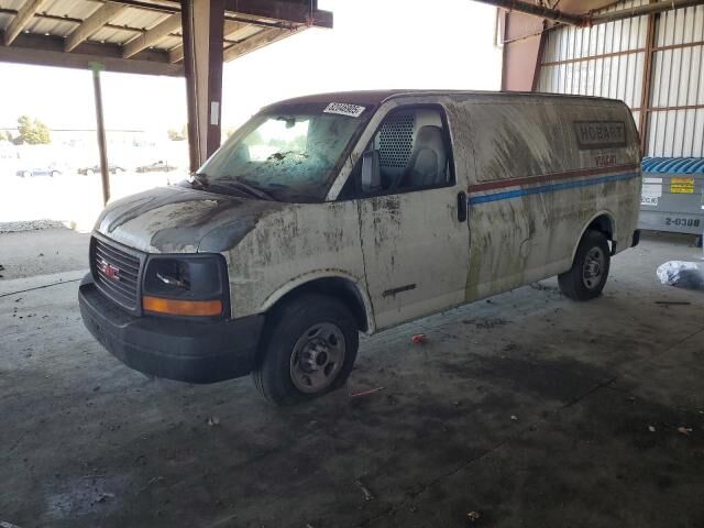 GMC Savana