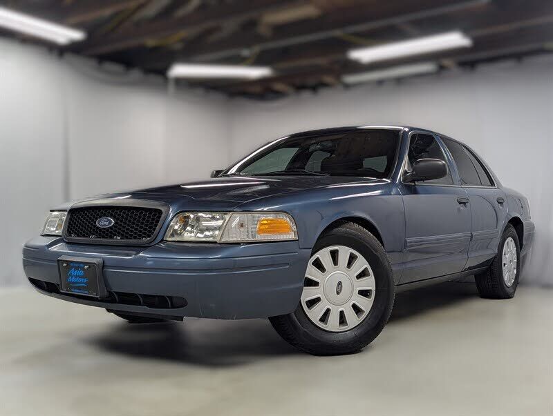 Ford Crown Victoria