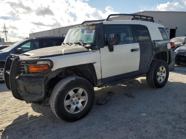 Toyota FJ Cruiser