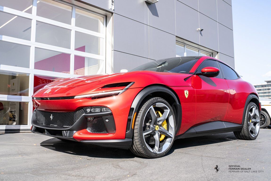 2024 FERRARI Purosangue