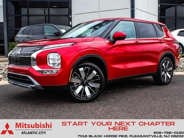 2025 MITSUBISHI Outlander