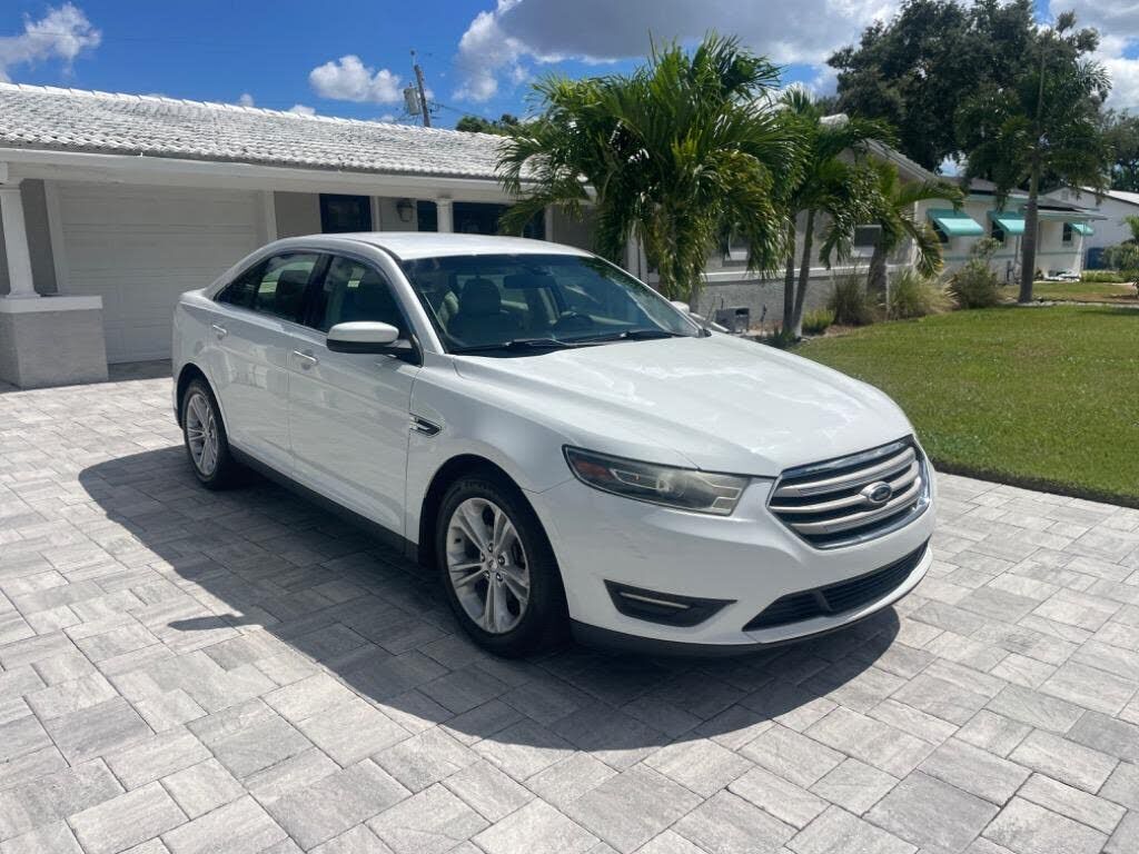 Ford Taurus