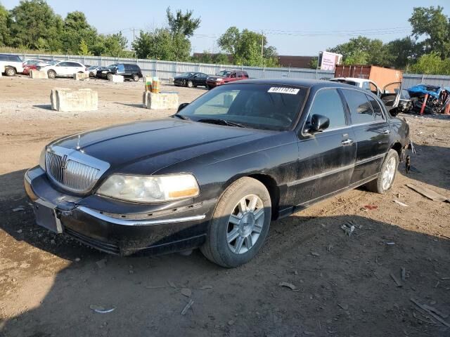 Lincoln Town Car