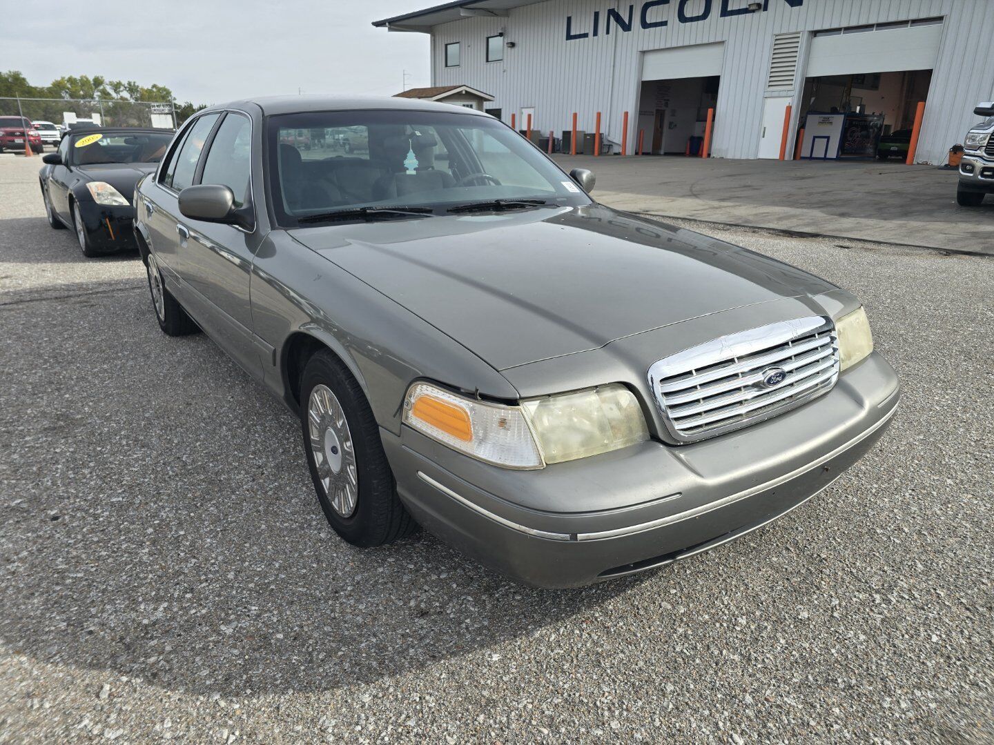 Ford Crown Victoria