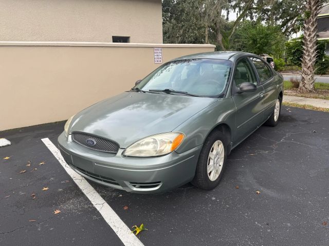 Ford Taurus