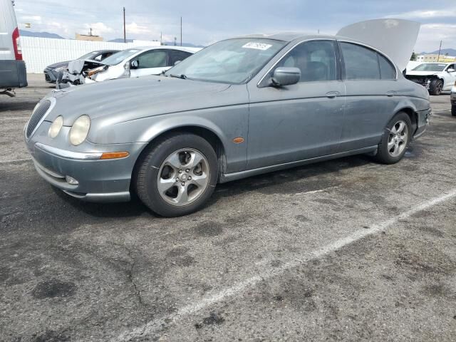 Jaguar S-Type
