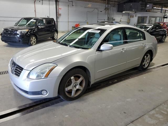 Nissan Maxima