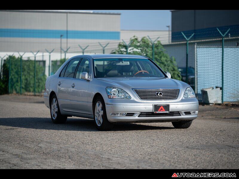 Lexus LS