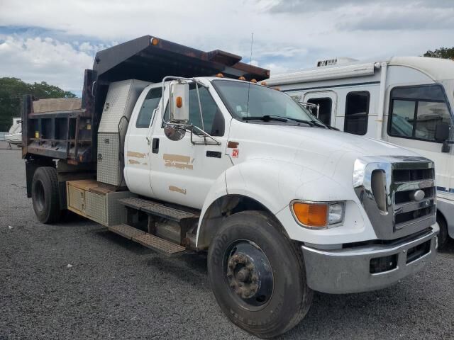 Ford F-750