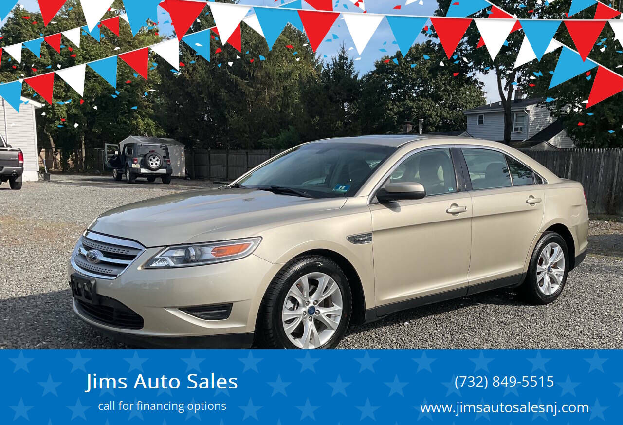 Ford Taurus